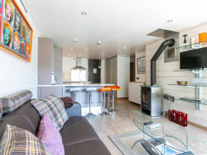 Appartement séduisant Sud avec WiFi et poêle à bois - FR-1-694-56 Val-D'isère